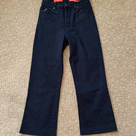 NYDJ black tummy tuck jeans flare leg size 8 - Picture 1 of 8